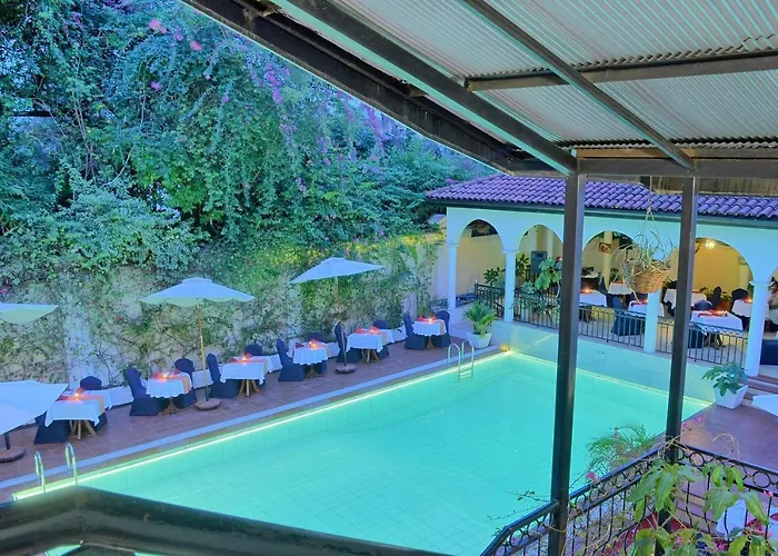 Sovereign Hotel